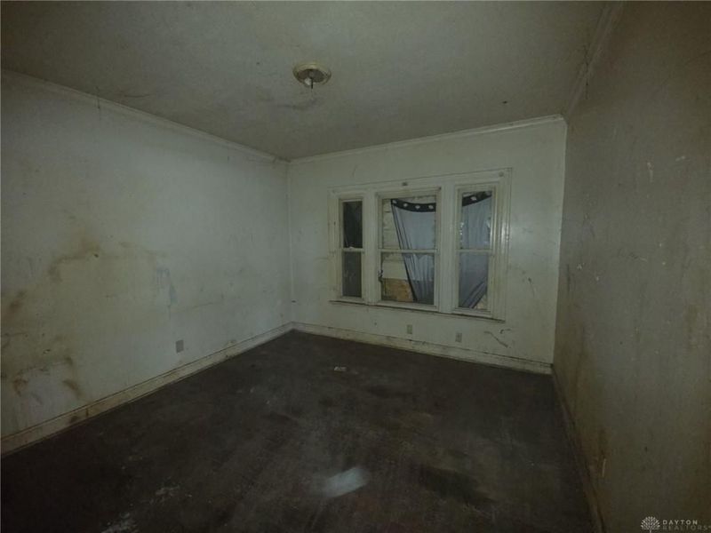 152 E Parkwood Drive, Dayton, OH 45405 Photo 8