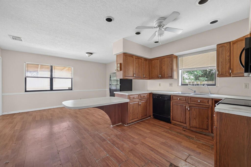 7625 Canal Drive, Lake Worth, FL 33467 Photo