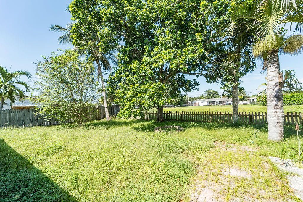 7625 Canal Drive, Lake Worth, FL 33467 Photo