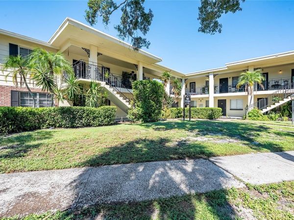 935 34TH AVENUE N, ST PETERSBURG, FL 33704
