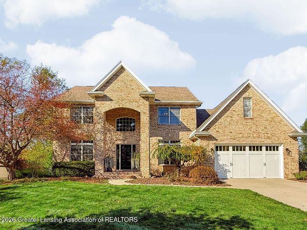 5561 Wild Iris Lane, Haslett, MI 48840