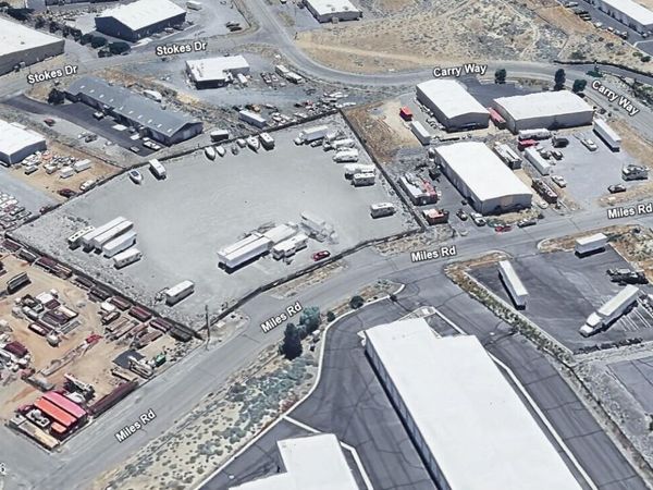 17 Miles Road, Moundhouse, NV 89706