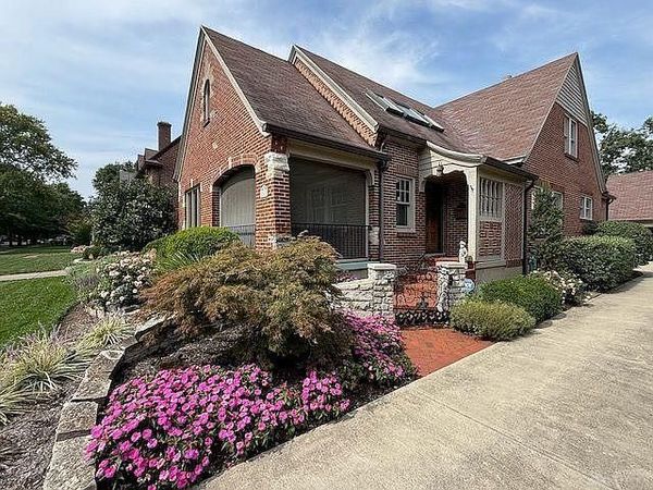 243 Lonsdale Avenue, Oakwood, OH 45419