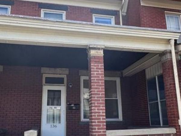 136 W 3RD STREET, LEWISTOWN, PA 17044
