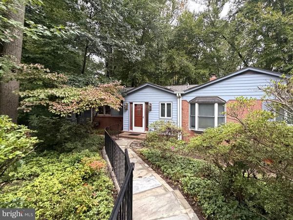 1424 HIGHWOOD DRIVE, MCLEAN, VA 22101