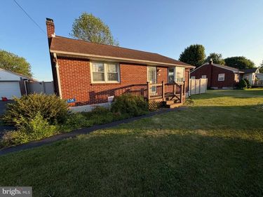 2138 PLEASANT VIEW ROAD, COOPERSBURG, PA 18036