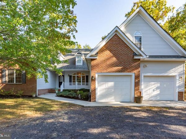 713 LAKEVIEW PARKWAY, LOCUST GROVE, VA 22508