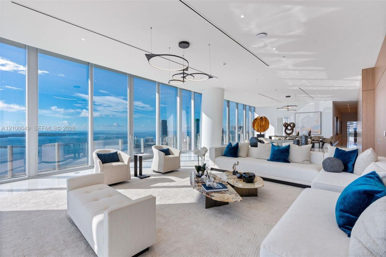 300 Biscayne Boulevard Way, Unit PH6001C, Miami, FL 33131 Photo