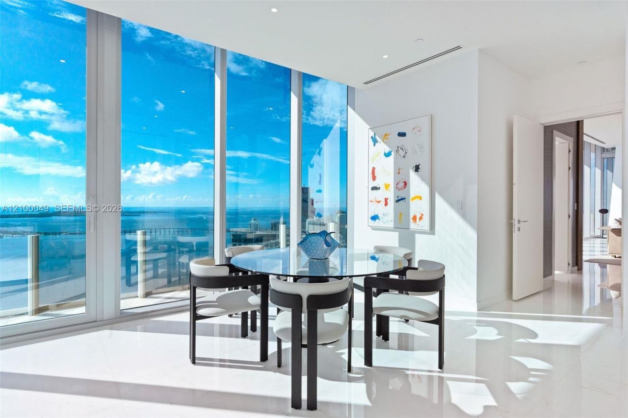 300 Biscayne Boulevard Way, Unit PH6001C, Miami, FL 33131 Photo