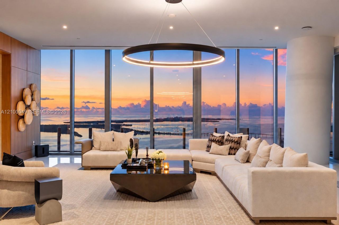 300 Biscayne Boulevard Way, Unit PH6001C, Miami, FL 33131 Photo
