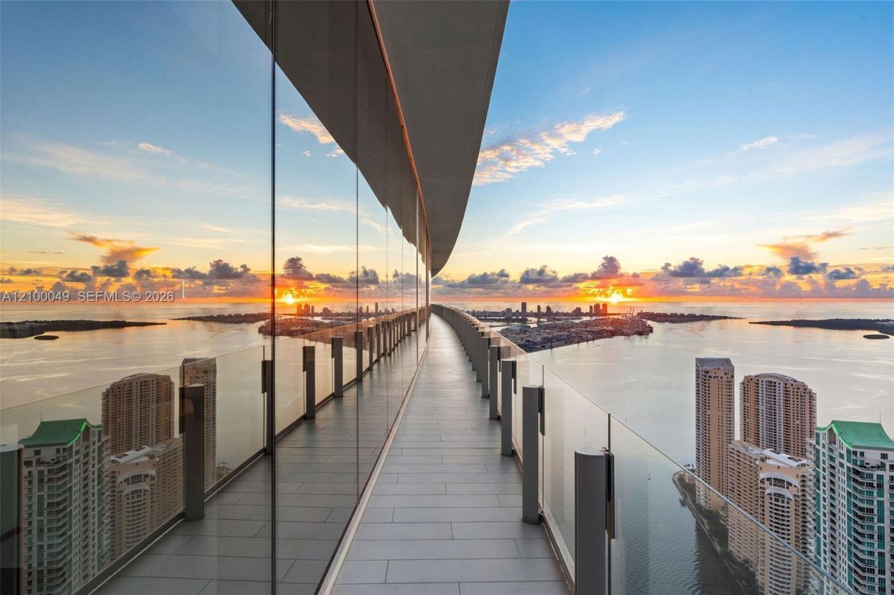 300 Biscayne Boulevard Way, Unit PH6001C, Miami, FL 33131 Photo