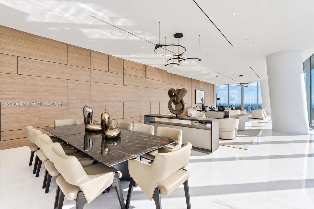 300 Biscayne Boulevard Way, Unit PH6001C, Miami, FL 33131 Photo