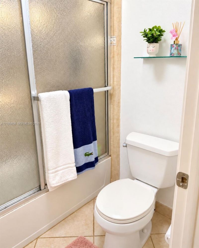 9471 Evergreen Pl , Unit 307, Davie, FL 33324 Photo