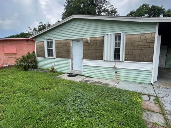 Riviera Beach, FL 33404