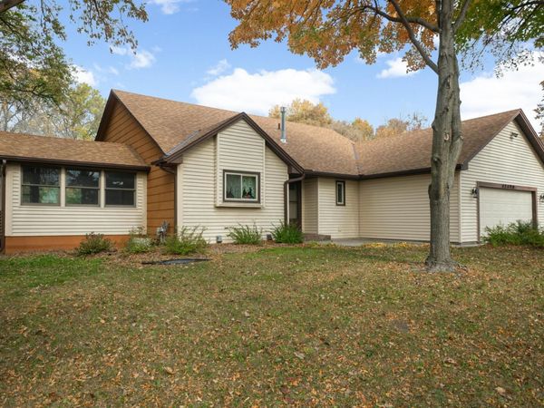 12490 99th Avenue N, Maple Grove, MN 55369