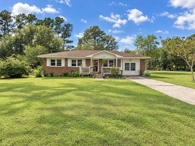419 Forest Circle, Summerville, SC 29483