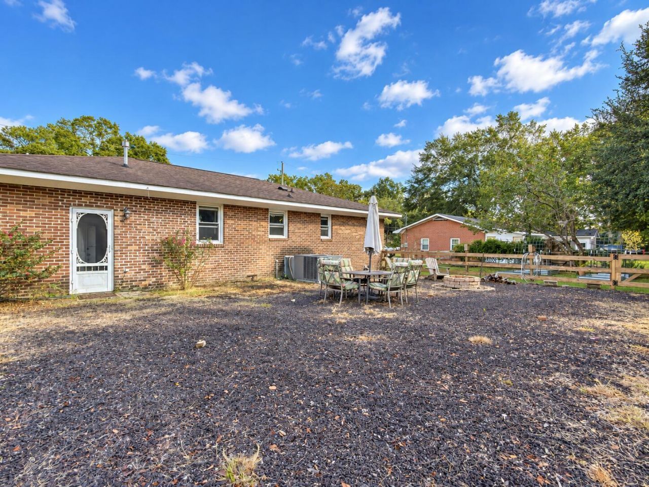 419 Forest Circle Photo 23