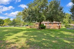 419 Forest Circle photo 4