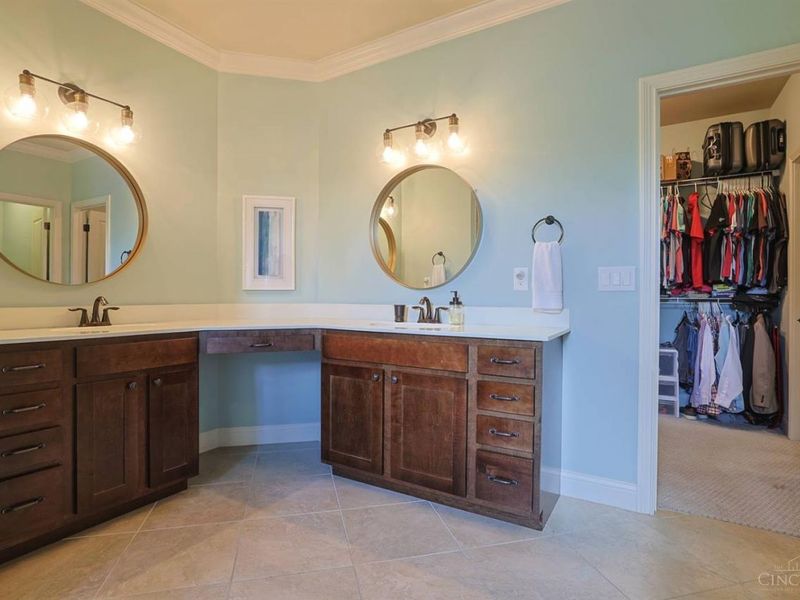 8037 Pleasure Drive, West Chester, OH 45069 Photo 20