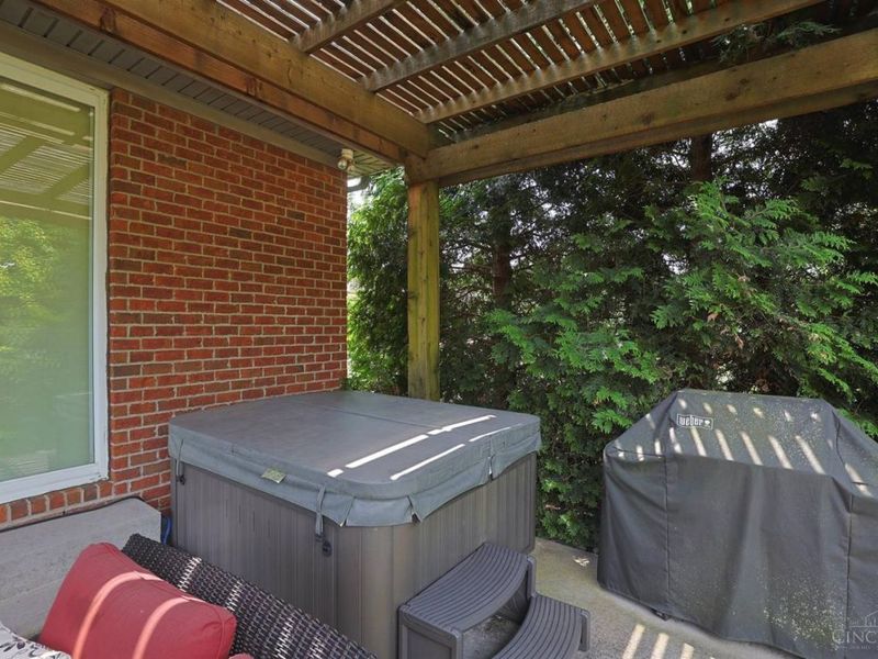 8037 Pleasure Drive, West Chester, OH 45069 Photo 39