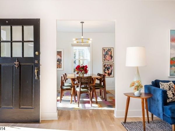 22 Euclid Pl, Montclair, NJ 07042