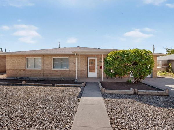5824 Bellamah Avenue NE, Albuquerque, NM 87110