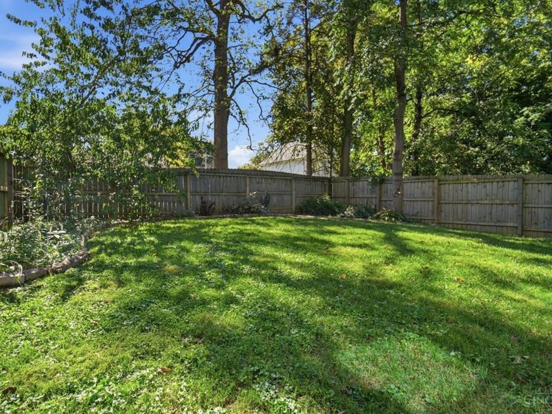 6221 Bedford Street, Fairfax, OH 45227 Photo 46