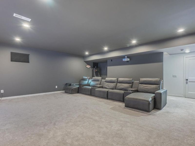 5017 Kenwood Road, Cincinnati, OH 45227 Photo 29
