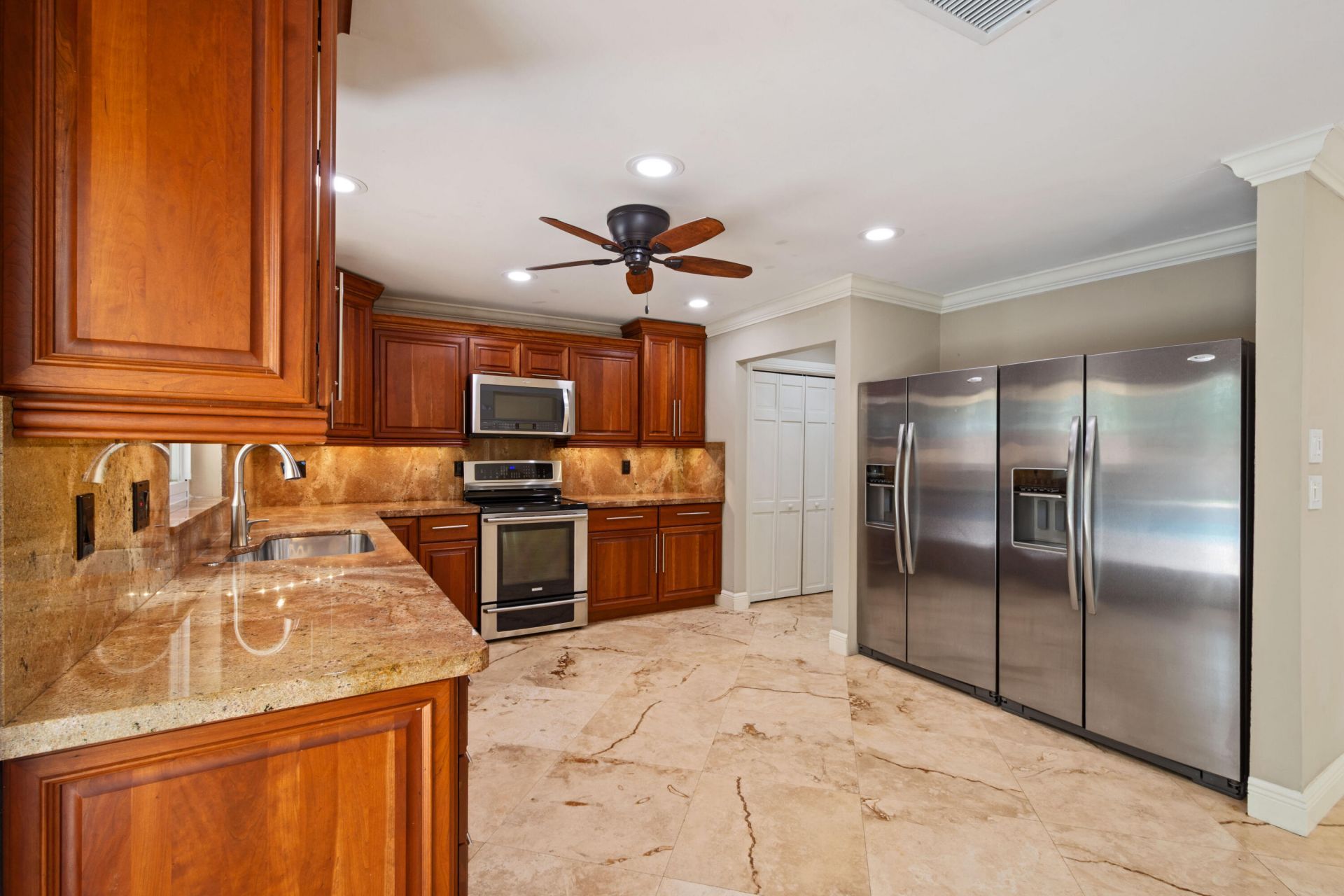 1340 NW 97th Avenue, Plantation, FL 33322 Photo
