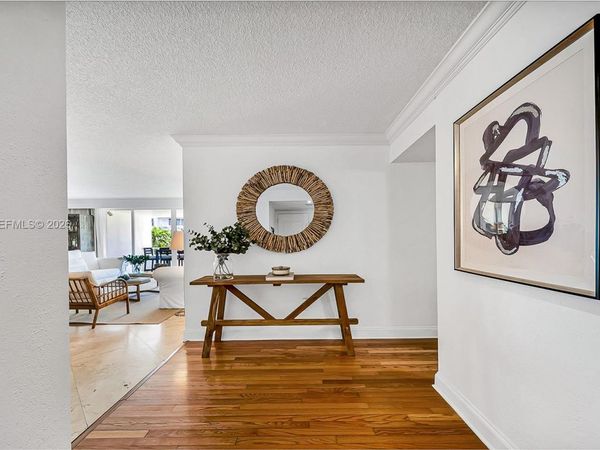199 Ocean Lane Dr, Unit 305, Key Biscayne, FL 33149