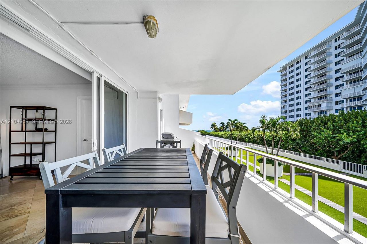 199 Ocean Lane Dr, Unit 305, Key Biscayne, FL 33149 Photo