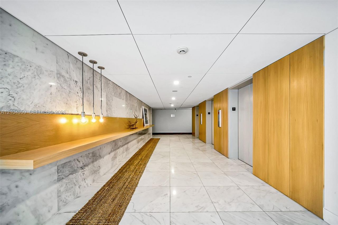 199 Ocean Lane Dr, Unit 305, Key Biscayne, FL 33149 Photo