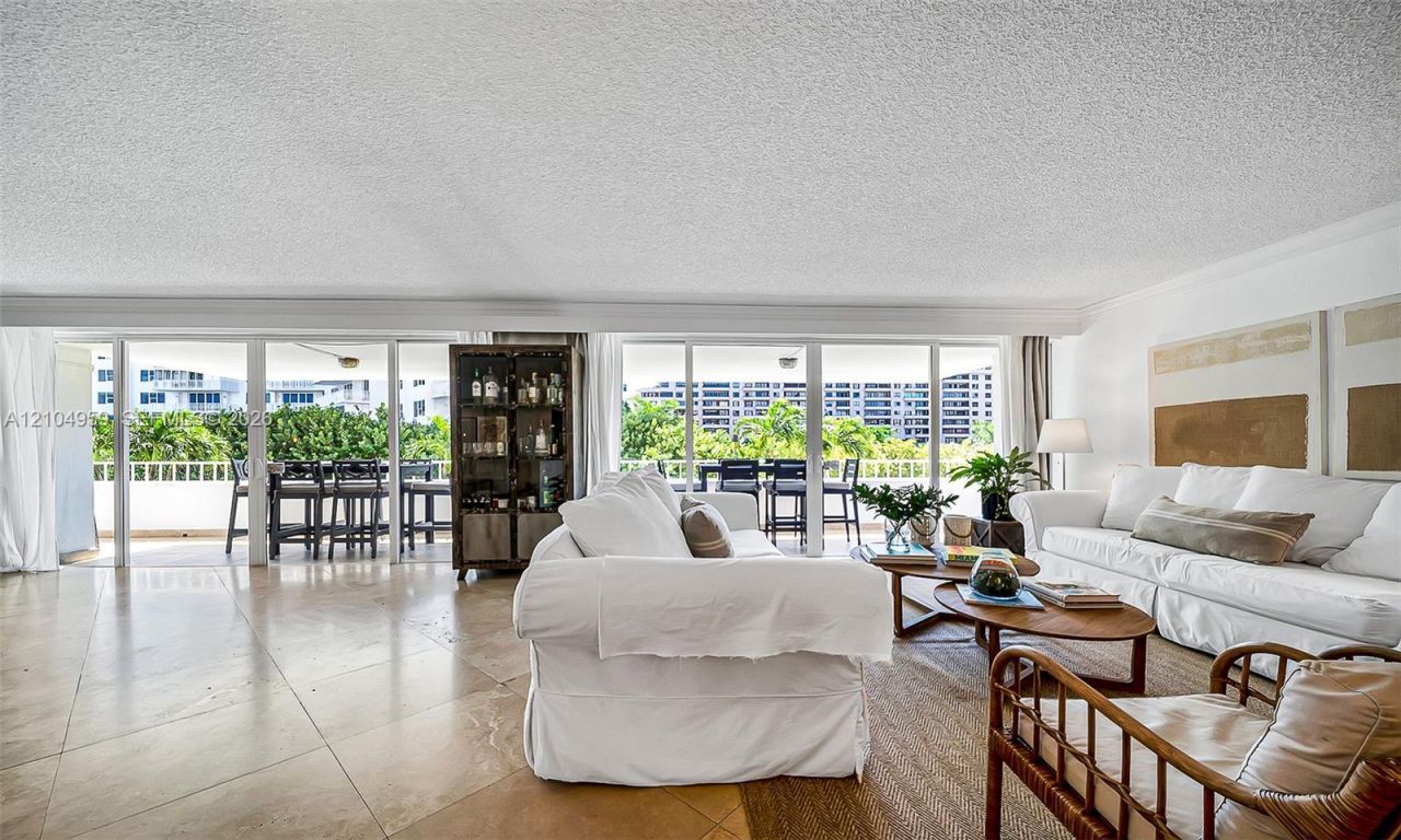 199 Ocean Lane Dr, Unit 305, Key Biscayne, FL 33149 Photo