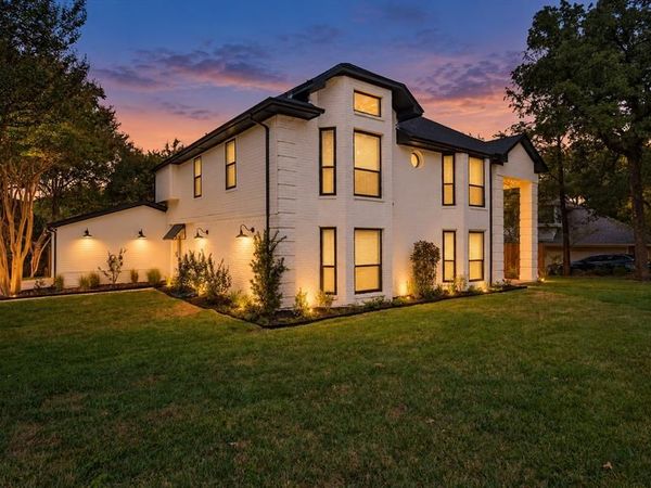 3812 Yachtclub Drive, Arlington, TX 76016