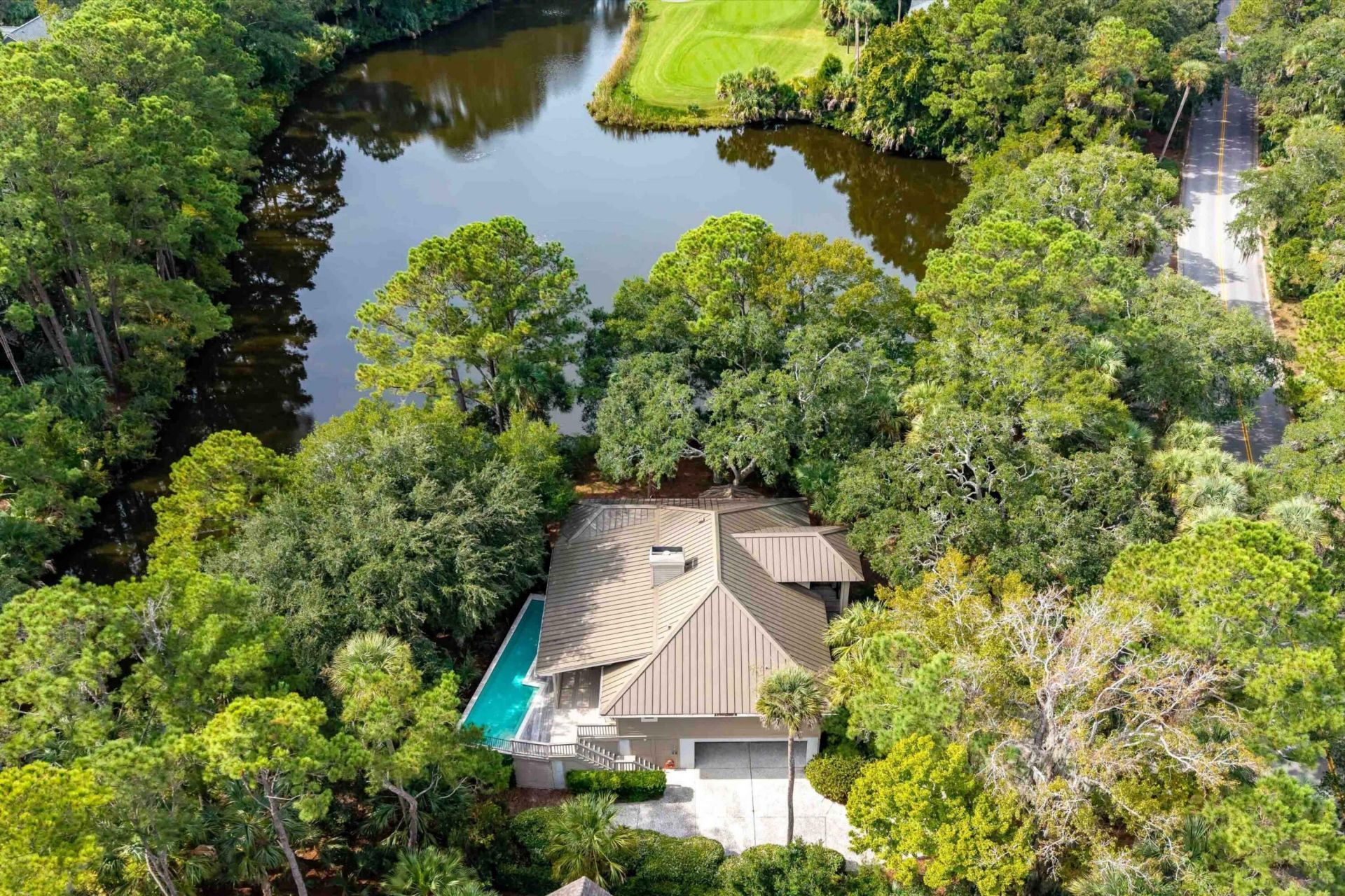 348 Governors Drive Photo 32