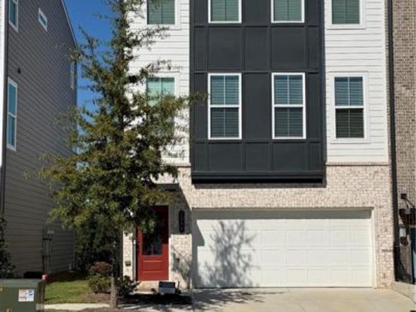 1399 Creekside Circle NW, Atlanta, GA 30318