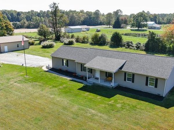 2895 W County Road 1000 Road S, Westport, IN 47283