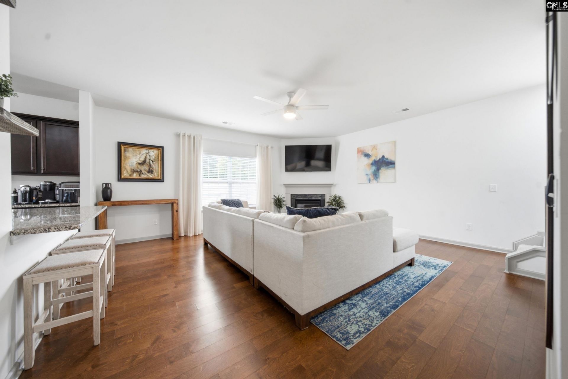 193 Crimson Queen Drive Photo 6