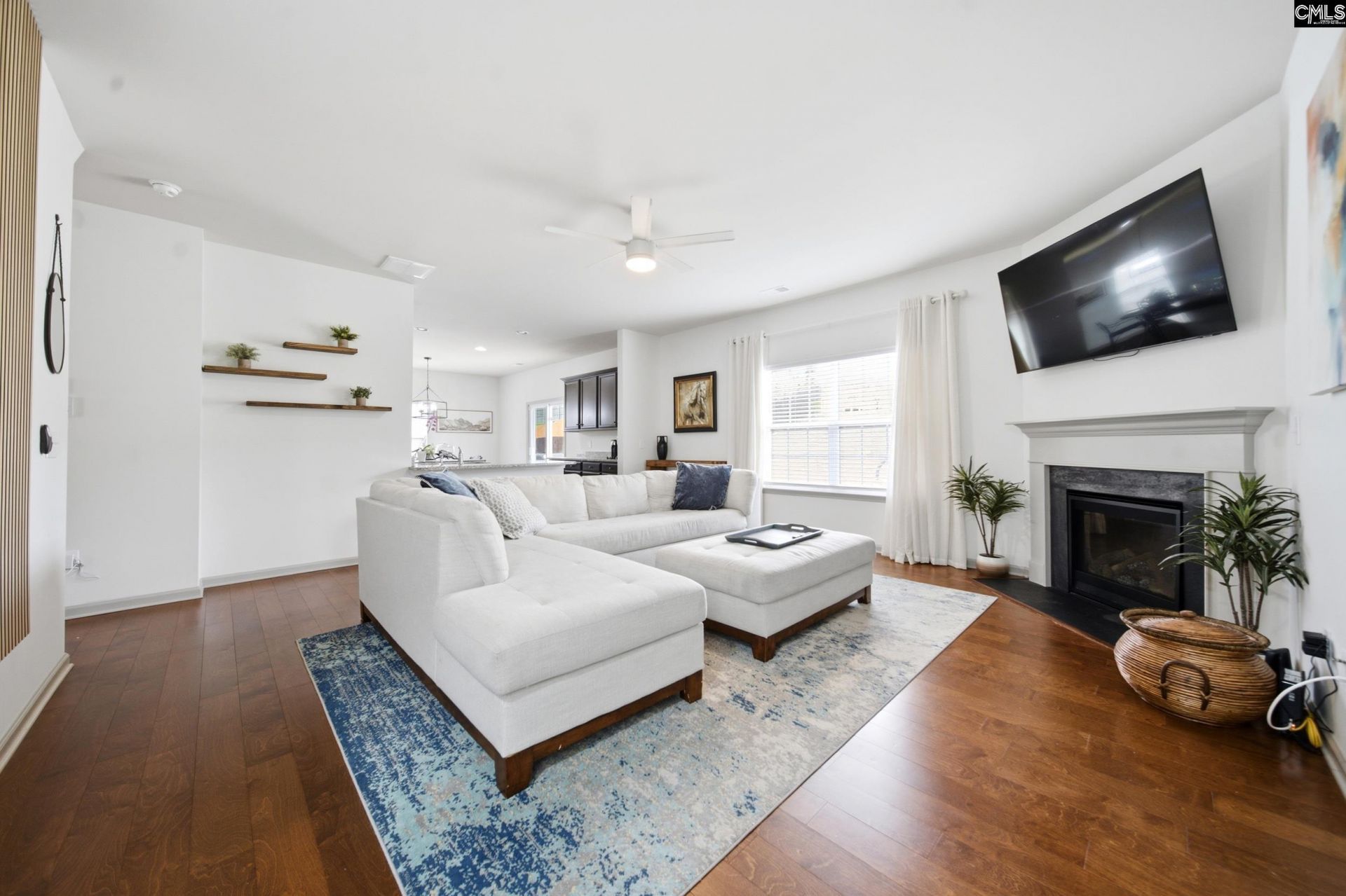 193 Crimson Queen Drive Photo 8