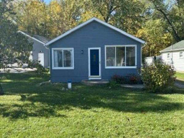 890 Sunrise Park Street, Howell, MI 48843