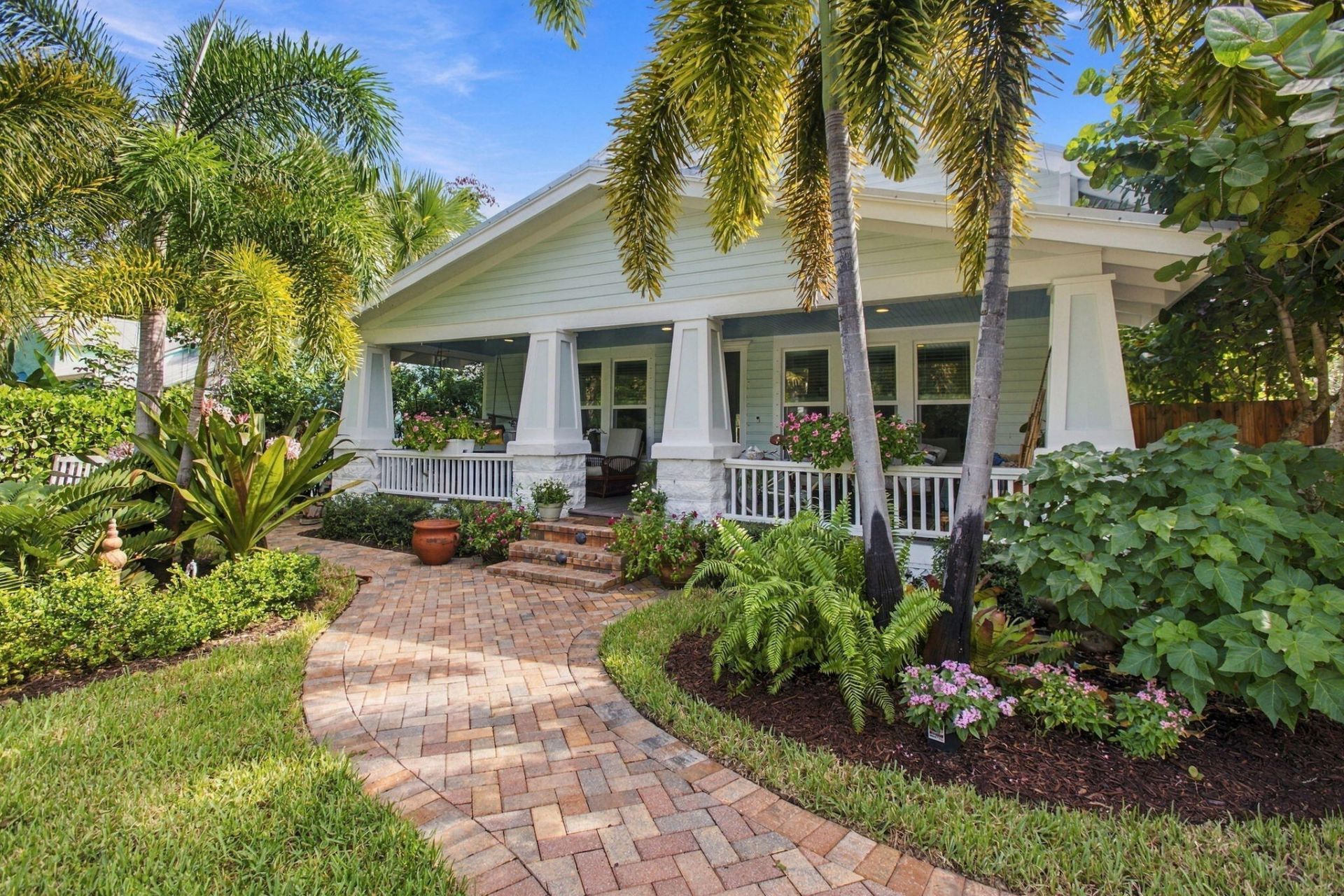 135 SE Martin Avenue, Stuart, FL 34996 Photo