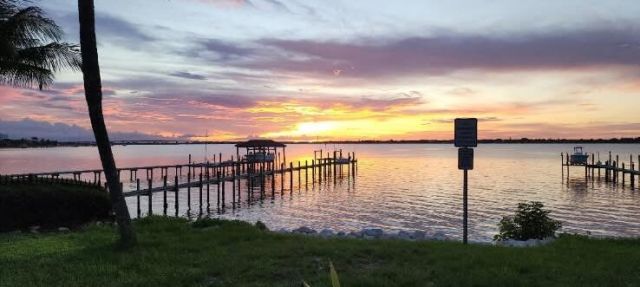 135 SE Martin Avenue, Stuart, FL 34996 Photo