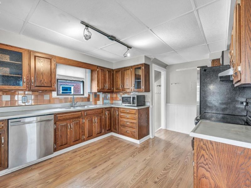 2219 Portsmouth Ave, Toledo, OH 43616 Photo 13
