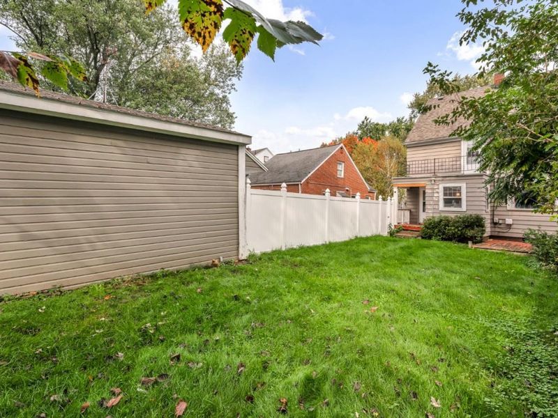 2219 Portsmouth Ave, Toledo, OH 43616 Photo 33
