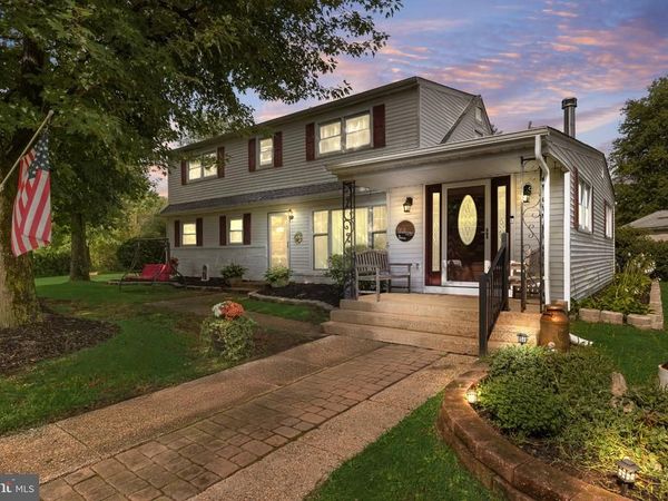 1 RADNOR BOULEVARD, MARLTON, NJ 08053