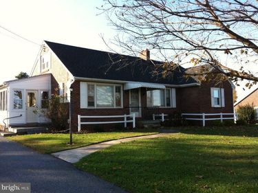 114 VOGANVILLE ROAD, NEW HOLLAND, PA 17557