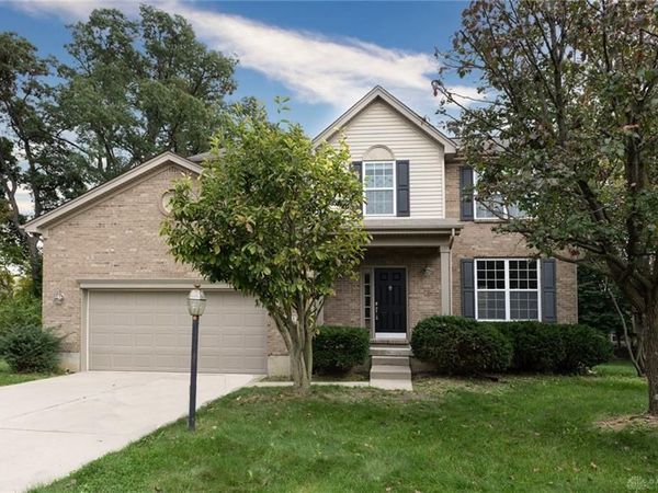 5751 Oak Creek Trail, Huber Heights, OH 45424