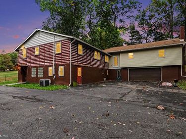 75 CHURCH ROAD, ETTERS, PA 17319
