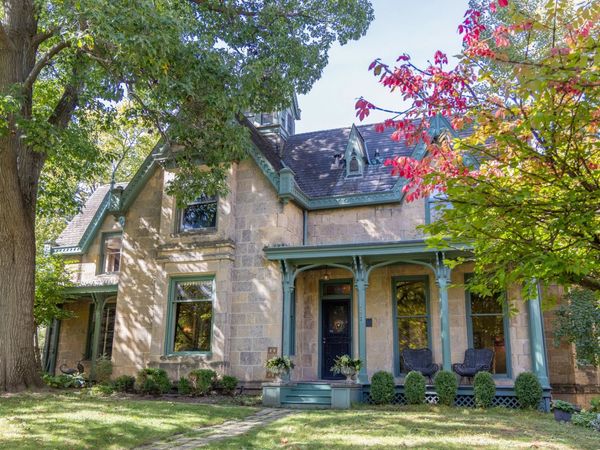 752 E Gorham Street, Madison, WI 53703