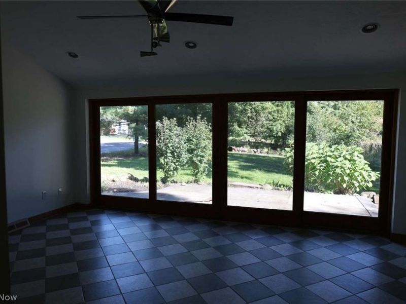 3057 Long Road, Akron, OH 44312 Photo 3
